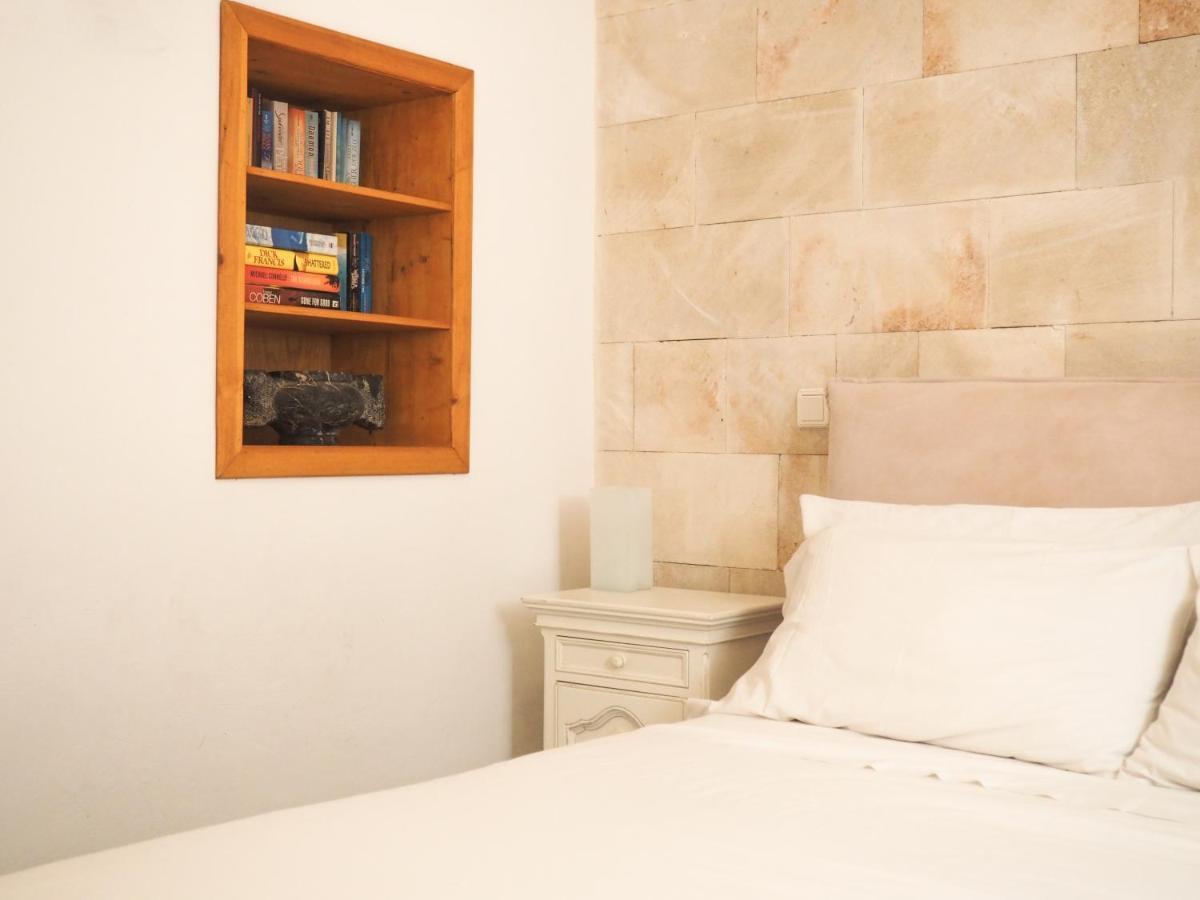 St. George Apartment *